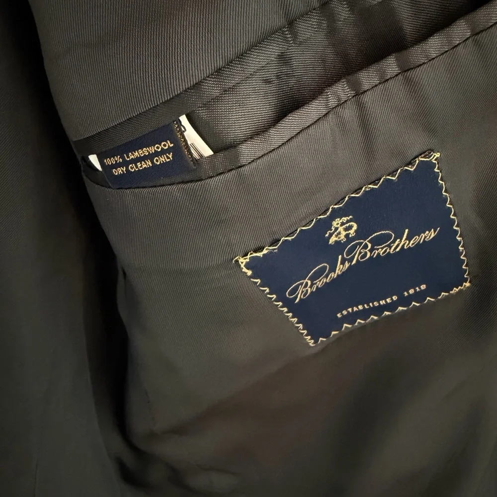 Brooks Brothers Gray Herringbone Sport Coat - Picture 5 of 10